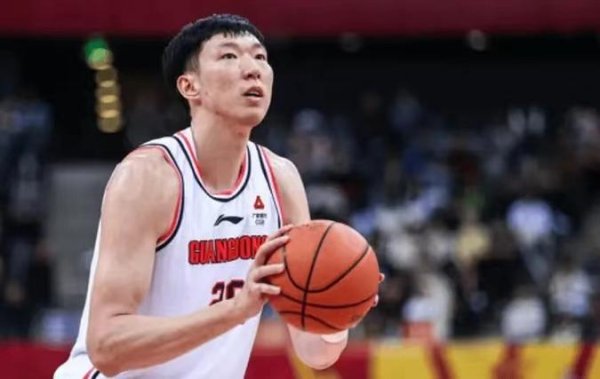 尊龙凯时官网 周琦14+16助广东大胜首钢豪取9连胜 曾凡博贡献11+7