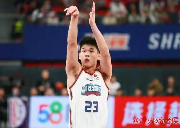 周琦15+9助首钢击败深圳 郭艾伦40分难救广州不敌北控