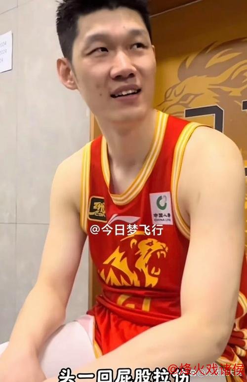 尊龙凯时网址 周琦21+17胡金秋伤退 广东力克广厦大比分2-0