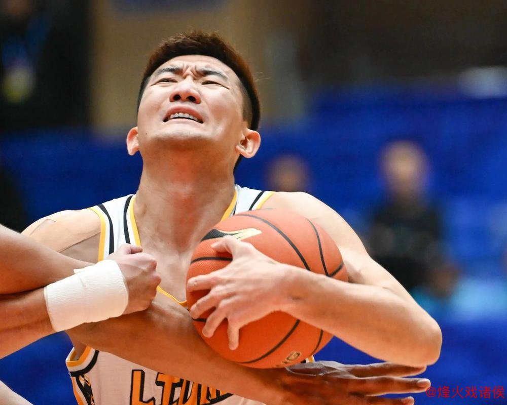绝不让逆转！孙铭徽19+9助广厦击败同曦，林崴砍下26分