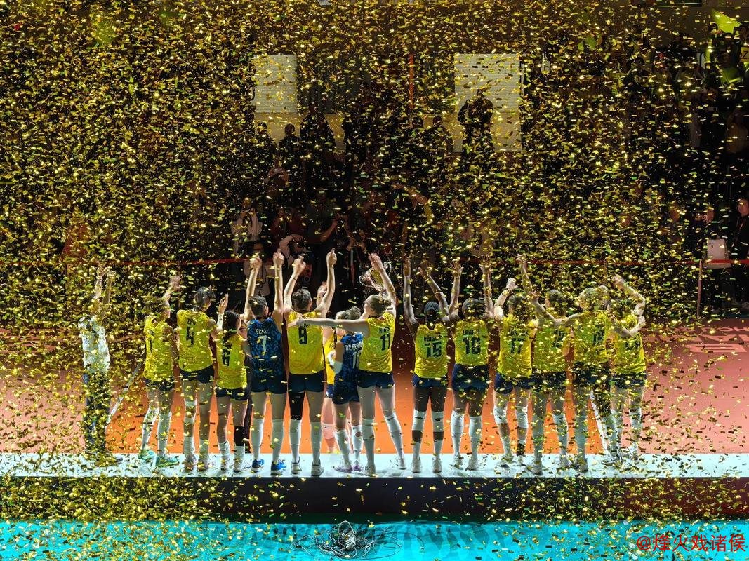 继朱婷之后,中国女排核心开启海外征程,她比李盈莹更具优势 继朱婷之后,中国女排核心开启海外征程,她比李盈莹更具优势