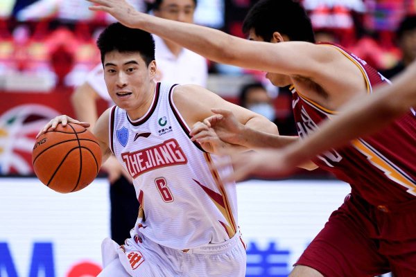 尊龙凯时官网 周琦17+15程帅澎19分伤退 中国男篮76-90韩国男篮