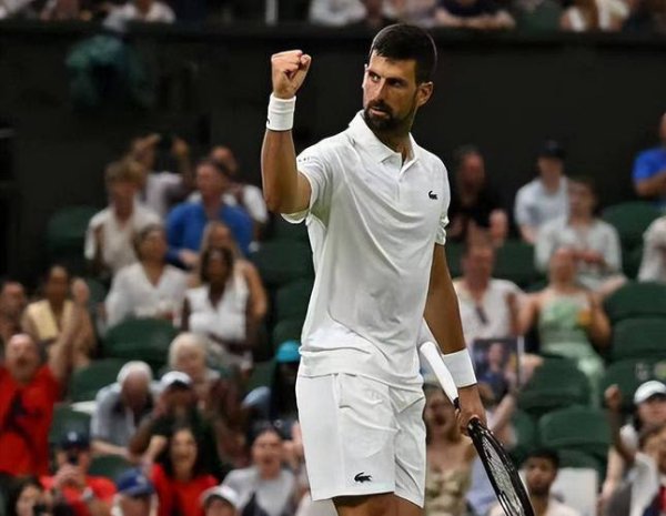 尊龙凯时网址 温网第4日德约科维奇取赛季20胜 穆雷男双一轮游