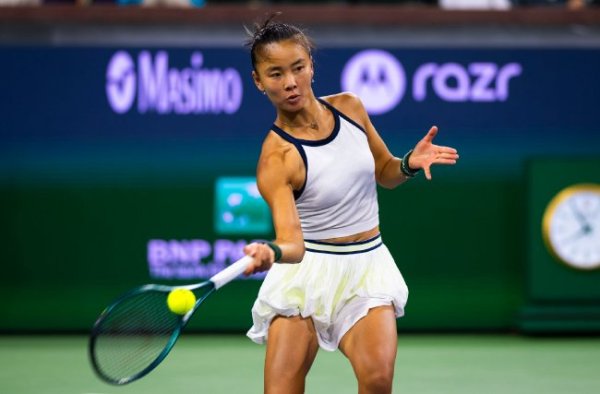 尊龙凯时网址 袁悦0-2不敌高芙9连胜被终结 止步IW女单八强